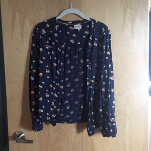 Button up long sleeve blouse